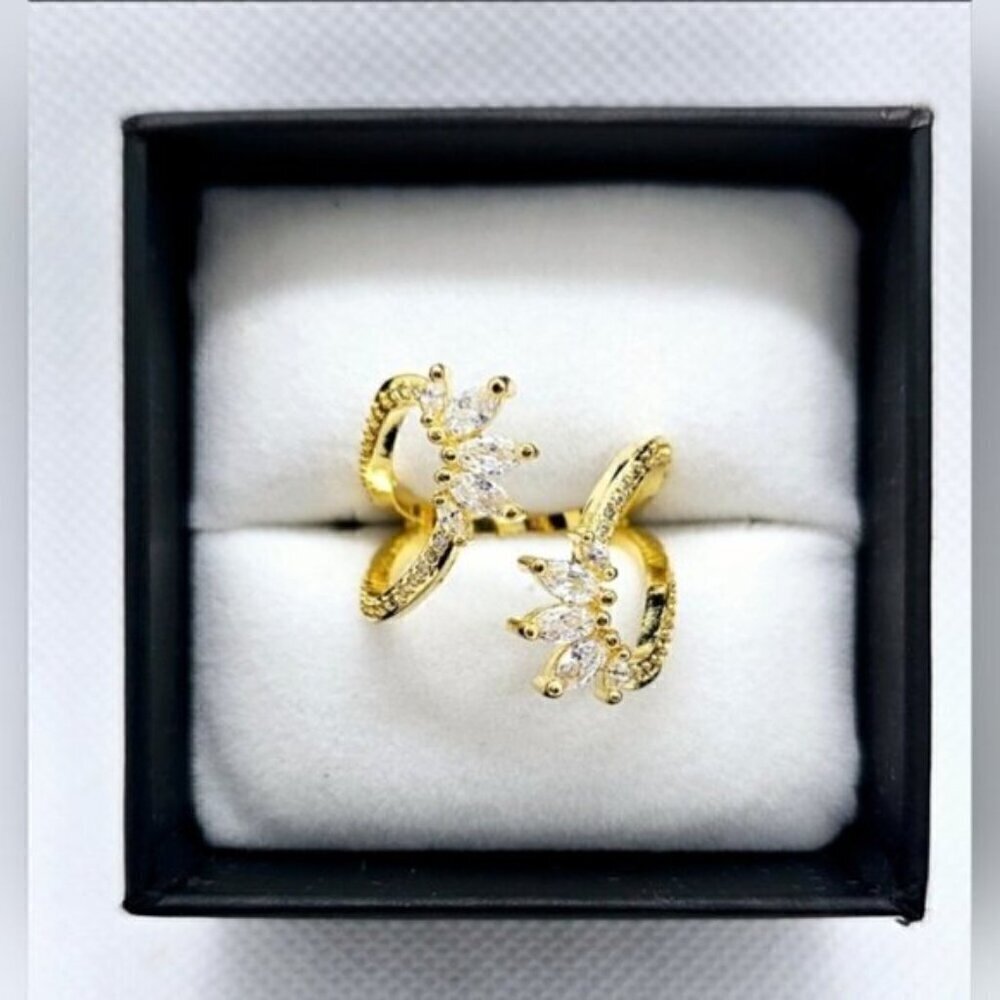 Gold Tone Gradient Sized Marquise Stones with Curved Pavé Lines NWT